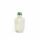 A WHITE JADE SNUFF BOTTLE - photo 1