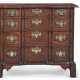 A CHIPPENDALE MAHOGANY BLOCK-FRONT CHEST-OF-DRAWERS - фото 1