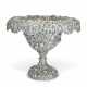 AN AMERICAN SILVER CENTERPIECE VASE - Foto 1