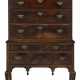 A QUEEN ANNE CHERRYWOOD HIGH CHEST-OF-DRAWERS - Foto 1