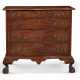 A CHIPPENDALE MAHOGANY BLOCKED AND SERPENTINE-FRONT CHEST-OF-DRAWERS - photo 1