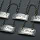 5 Diverse Flaschenschilder mit Ketten und ornamentiertem Rand in eckiger leicht gewölbter Form "Madeira, Claret, Red Port, Champaign und Hock", MZ u.a.: James Fray, Dublin 19.Jh., Silber 925, 54g, 1,8x4-2x4cm - photo 1
