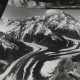 Unbekannter Fotograf „Mount McKinley (Denali) und Muldrow-Gletscher“ 1960er Jahre, Fotografie, u. bez., 39,5x50,5cm (m.R. 58,2x67,8cm), Altersspuren, Provenienz: Nachlass Isabel Arnold Blodgett (1899-1975), frühe amerika… - photo 1