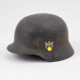 Heer, Stahlhelm M 40 mit einem Emblem. - photo 1