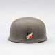 Luftwaffe, Stahlhelm M 38 Fallschirmjägertruppe mit zwei Abzeichen. - Foto 1