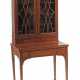 Damenbüro mit Vitrinenaufsatz England, um 1900, Ma… - фото 1