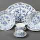 Konvolut ''Zwiebelmuster'' Meissen, 1x 1850-1924 u… - photo 1