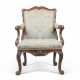 A GEORGE III WALNUT ARMCHAIR - Foto 1