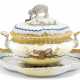 TERRINE COUVERTE ET PLATEAU OVALE EN PORCELAINE DE MEISSEN DU SERVICE JAPONAIS DE FRÉDÉRIC LE GRAND - photo 1