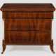 Biedermeier-Kommode mit Poudreuse-Einteilung - photo 1