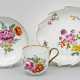 Blattschale und Kaffeetasse mit Blumendekor - photo 1