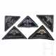 A Small Collection of DRK Sleeve Triangles - Foto 1