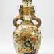 Satsuma-Vase mit floralen Dekor und Handhaben in Form von Drachen - фото 1