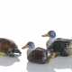 Drei Deckelterrinen in Form einer Schildkröte und zwei Enten - Foto 1