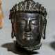 Kopf des Buddha Shakyamuni aus Bronze - Foto 1