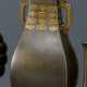 Vase aus Bronze am Hals mit eingelegtem Dekor von Kiri-Blüten teils m. Gold tauschiert - Foto 1