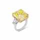 HARRY WINSTON COLOURED DIAMOND AND DIAMOND RING - фото 1
