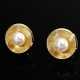 Paar Gelbgold 585 Ohrstecker mit Zuchtperlen auf gewölbter, strukturierter Scheibe, 3,5g, Ø 1,2cm - Foto 1 Paar Gelbgold 585 Ohrstecker mit Zuchtperlen auf gewölbter, strukturierter Scheibe, 3,5g, Ø 1,2cm - Foto 1