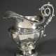 Biedermeier Gießer mit aufwendigem Volutengriff und umlaufenden Ornamentbändern, MZ: Nicolai Brandt Lorentzen, Kopenhagen 1841, Silber innen vergoldet, 131g, H, 12,5cm - photo 1