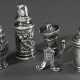 4 Diverse Salzstreuer in verschiedenen Formen und Dekoren, Silber 800/925, 92g, H. 5,5-8,4cm - photo 1