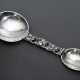 Klappbarer Medizinlöffel „Take it easy“ mit floralem Stiel, Silber, L. 13cm, Scharniere etwas ausgeleiert - Foto 1