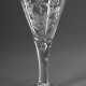 Zartes Barock Kelchglas mit feiner Schliffkartusche und Spruch „Nichts bring ich mit, Nichts nehm ich mit“, Blase im Stiel, umgeschlagener Fußrand, Abriss, H. 17,2cm - photo 1