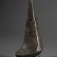 Theunert, Christian (1899-1981) "Sitzende Figur" 1952, Bronze patiniert, H. 28cm, leicht berieben - photo 1