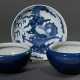3 Diverse Teile chinesisches Porzellan: Teller mit Blaumalerei Motiv "Wolkendrache" (Ø 20cm) und 2 Schalen mit Powderblue Glasur (H. 8cm, Ø 15cm) - фото 1 3 Diverse Teile chinesisches Porzellan: Teller mit Blaumalerei Motiv "Wolkendrache" (Ø 20cm) und 2 Schalen mit Powderblue Glasur (H. 8cm, Ø 15cm) - фото 1