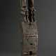 Türschlossfragment der Dogon, Mali, blockartiges Unterteil mit zwei aufgesetzten weiblichen und männlichen Figuren, wohl Darstellung des mythischen Ur-Paares "nommo" (Symbol für Fruchtbarkeit, Verbindung von Hi… - photo 1