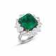 EMERALD AND DIAMOND RING - photo 1