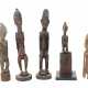 Fünf figürliche Schnitzarbeiten der Dogon Mali, au… - photo 1