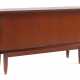Kleines Sideboard mit Schiebetüren Deutschland, 19… - photo 1