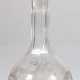 Wein-Karaffe, 19. Jh., Klarglas mit floralem Dekor, Hals mit Facettenschliff, ausgeschliffener Abriß, Ges.-H. 30,5 cm - photo 1