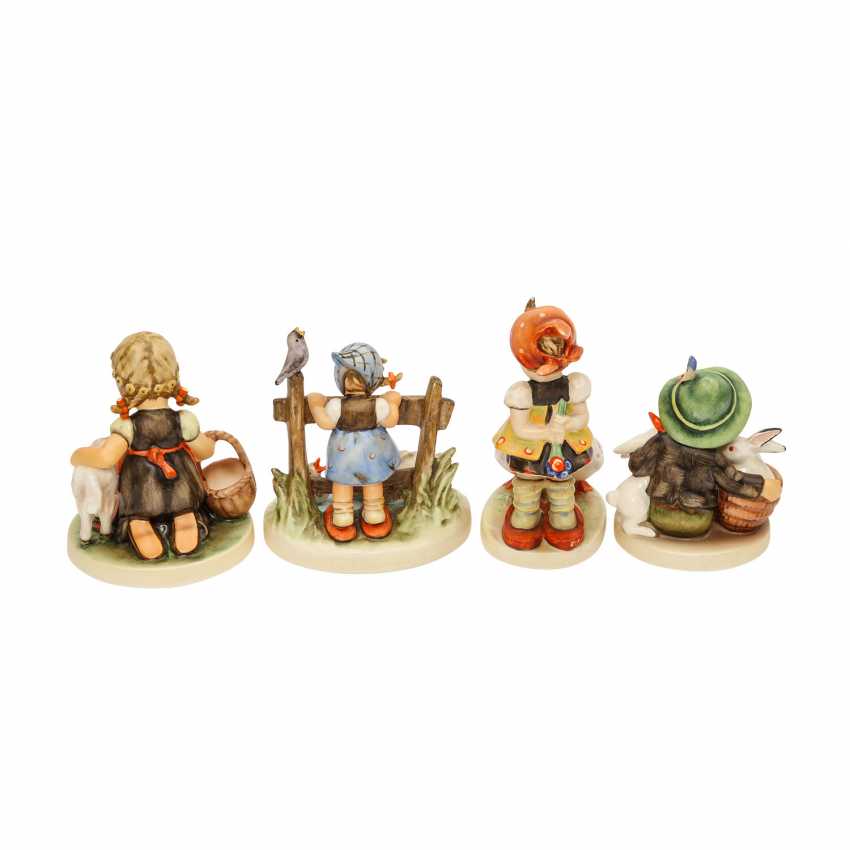 Auction Goebel Vintage 4 Hummel Figure Groups 1 Group Of Animals Buy Online By Veryimportantlot Com Auction Catalog Jewelry Watches Porcelain Silver Watches From 01 12 2018 Photo Price Auction Lot 3011