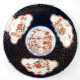 Große Imari-Schale, Japan um 1820, mit Floral- und Goldmalerei, Dm. 31 cm - Foto 1