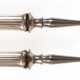 2 Jugendstil-Aufschnittgabeln, 800er Silber, punziert, mit Monogr. "L", L. 19,5 cm - фото 1