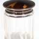 Deckeldose, farbloses, facettiertes Glas mit Schildpattdeckel mit Silbermontierung, Birmingham 1922, H. 6 cm - фото 1