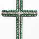 Kreuz-Anhänger, 925er Silber, rhodiniert, smaragdfarbene und brillante, weiße Zirkonia in feiner Qualität, Maße mit Öse ca. 4,9 x 2,4 cm - Foto 1