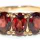Ring, 416er GG/ 10 kt., 5 oval facettierte Granate, RG 54, Innendurchmesser 17,2mm - Foto 1