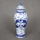 Deckelvase- China, Porzellan mit Blau-Weiß-Dekor, … - Foto 1