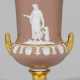 Klassizistische Kratervase mit Reliefdekor von Mei… - photo 1
