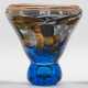 Kelchvase Farbloses Glas über buntem, von Blau ins… - photo 1
