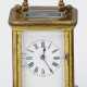 Kleine Reiseuhr Messing. Hochrechteckiges, allseit… - фото 1