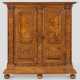 Barock-Dielenschrank Nussbaum, furniert sowie teil… - photo 1