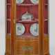 Salonvitrine im Louis XV-Stil Mahagoni, furniert. … - photo 1