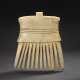 A BEIGE JADE COMB - photo 1