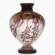 Vase mit Glyzinienzweigen - Foto 1