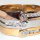 Brillant-Ring in Tricolour, 750er GG/RG/WG, modernes Design, ausgefasst mit 15 Brillanten von zus. ca. 0,36 ct., VS-Si, Ges.-Gew. 9,19 g, RG 62 (Wiederbeschaffungswert lt. Expertise 3.730,- €) - photo 1
