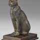 AN EGYPTIAN BRONZE CAT - фото 1 AN EGYPTIAN BRONZE CAT - фото 1
