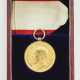 Lippe-Detmold: Leopold-Orden, Gold Medaille, im Etui. - photo 1 Lippe-Detmold: Leopold-Orden, Gold Medaille, im Etui. - photo 1